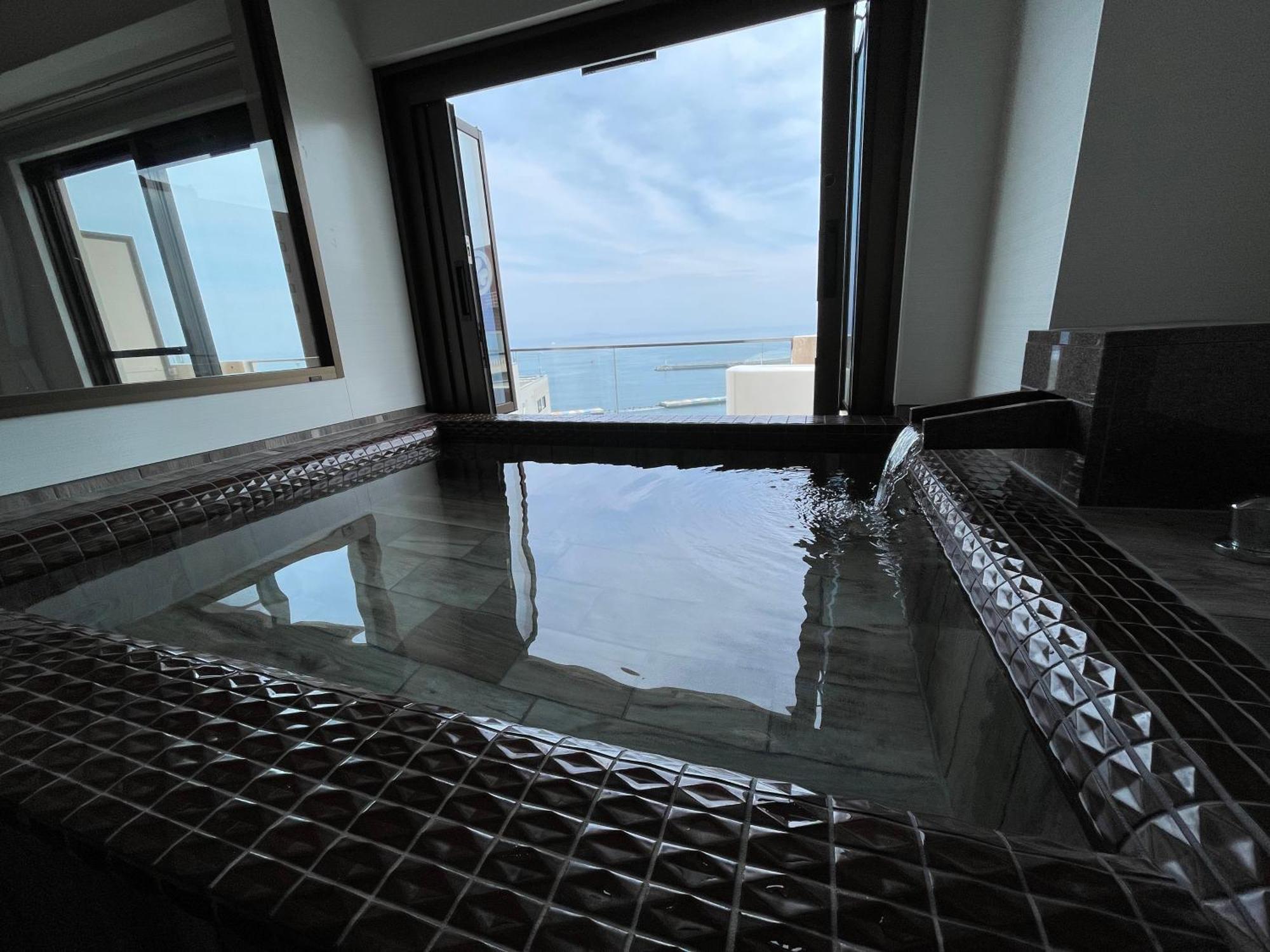 Grandview Atami Private Hot Spring Condominium Hotel Exterior photo