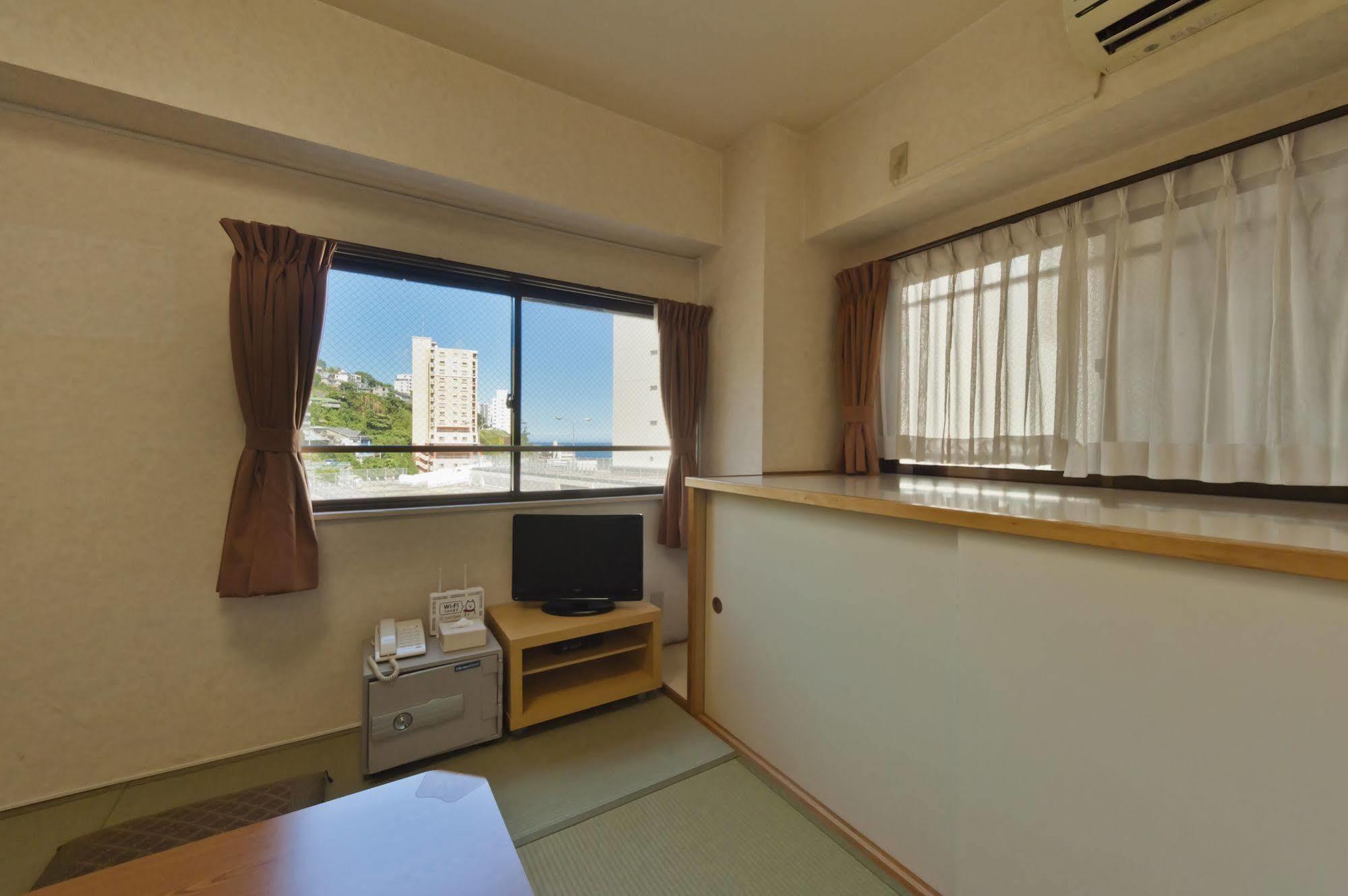Grandview Atami Private Hot Spring Condominium Hotel Exterior photo